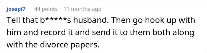 Comment text from user josepi7 expressing advice on confronting a married man and sending evidence to his wife with divorce papers.