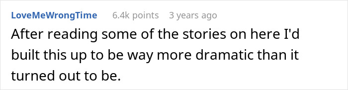 Text post on Reddit about a guy thinking he imagined his teenage ex before discovering she now lives as a man in the US.