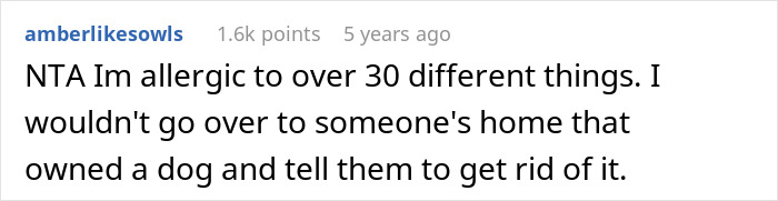 Lady Won't Stop Eating Peanut Butter Because Roomie's Unannounced Guest Is Allergic, Drama Ensues
