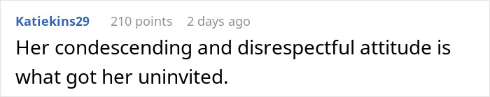 Screenshot of a social media comment discussing a woman&rsquo;s condescending attitude at a wedding about her dress choice.