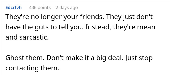Text of a suspicious woman trusting her gut instinct to expose a diabolical conspiracy by her best friends in an online discussion.