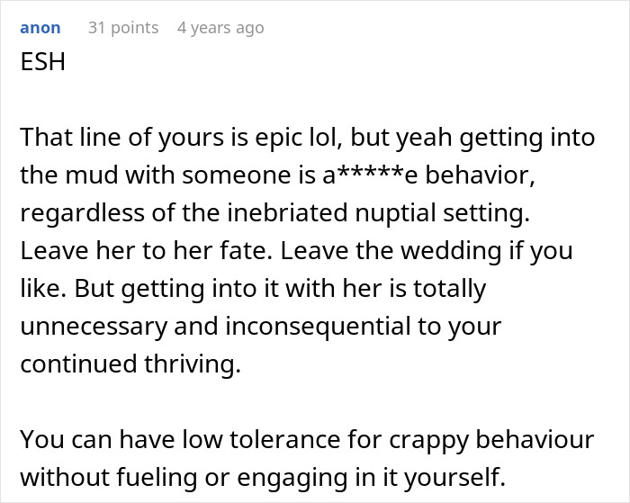 Screenshot of an online discussion about a bride furious that her sister worked out and looks good at her wedding. Screenshot of an online discussion about a bride furious that her sister worked out and looks good at her wedding.