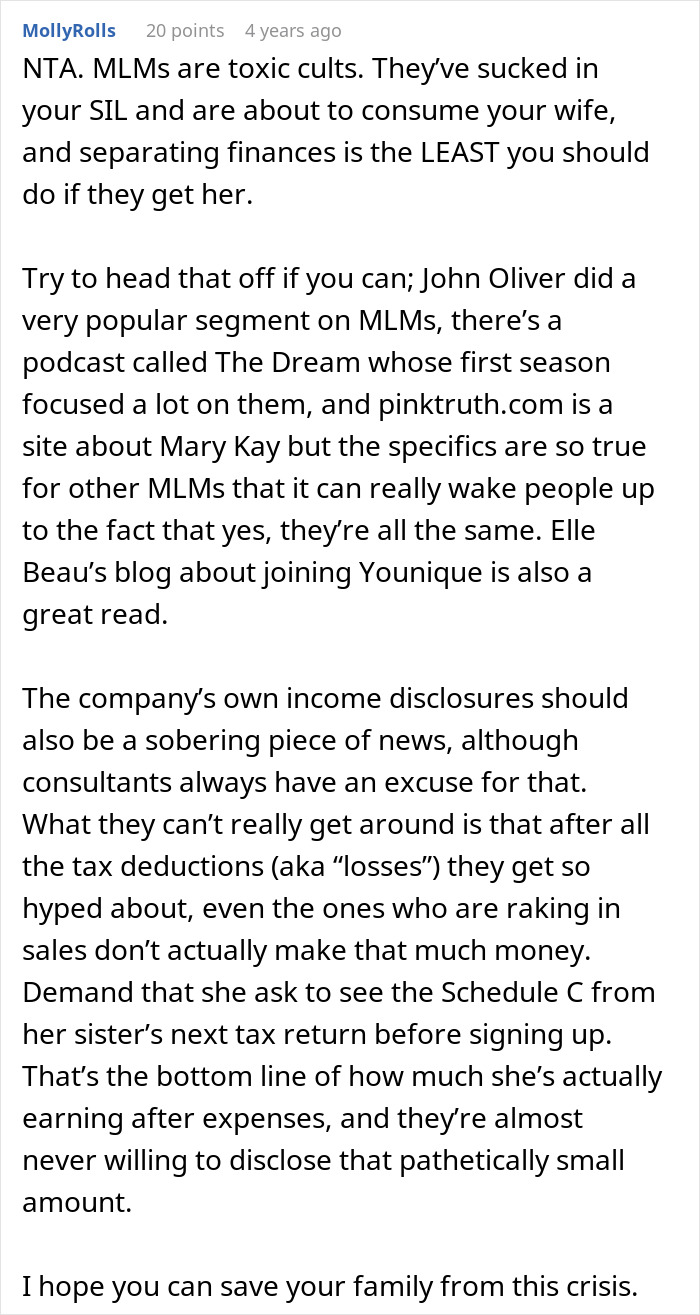 Screenshot of a Reddit comment discussing MLMs as toxic cults and warning about pyramid scheme dangers in family finances.