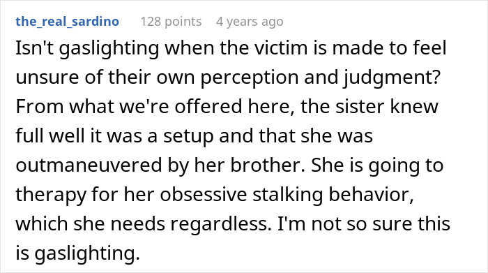Screenshot of a Reddit comment discussing the guy&rsquo;s sister catching him with his secret boyfriend and her obsessive behavior.