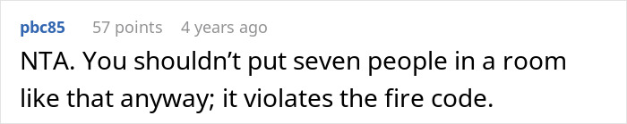 Family Ignores All Booking Warnings, Then Demands To Stay With Couple In Their Hotel Room