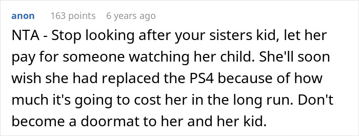 Screenshot of a comment discussing the 11-year-old breaking the aunt&rsquo;s PS4 and the mom refusing to replace it.
