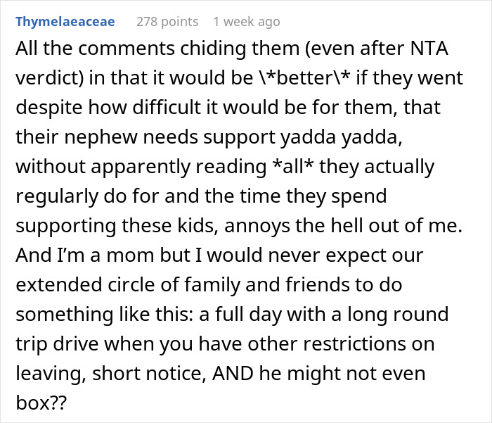 Comment discussing family drama over lady skipping nephew's uncertain boxing match to care for her dogs, causing sister to rage.