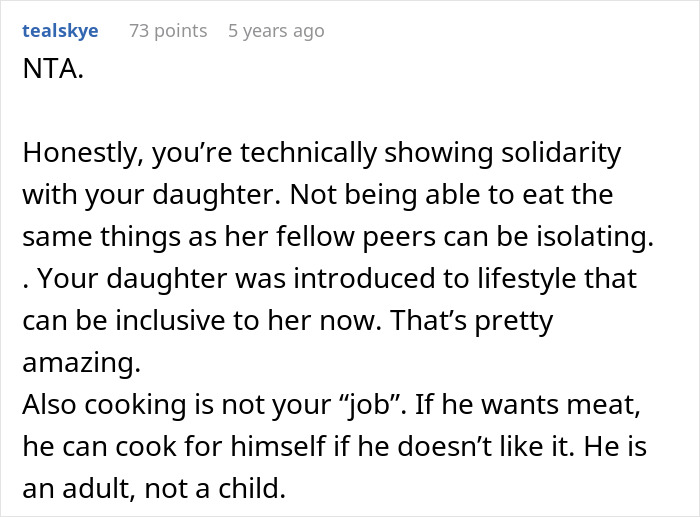 Screenshot of a user comment defending a vegan lifestyle and discussing family dynamics around vegan-hating husband issues.