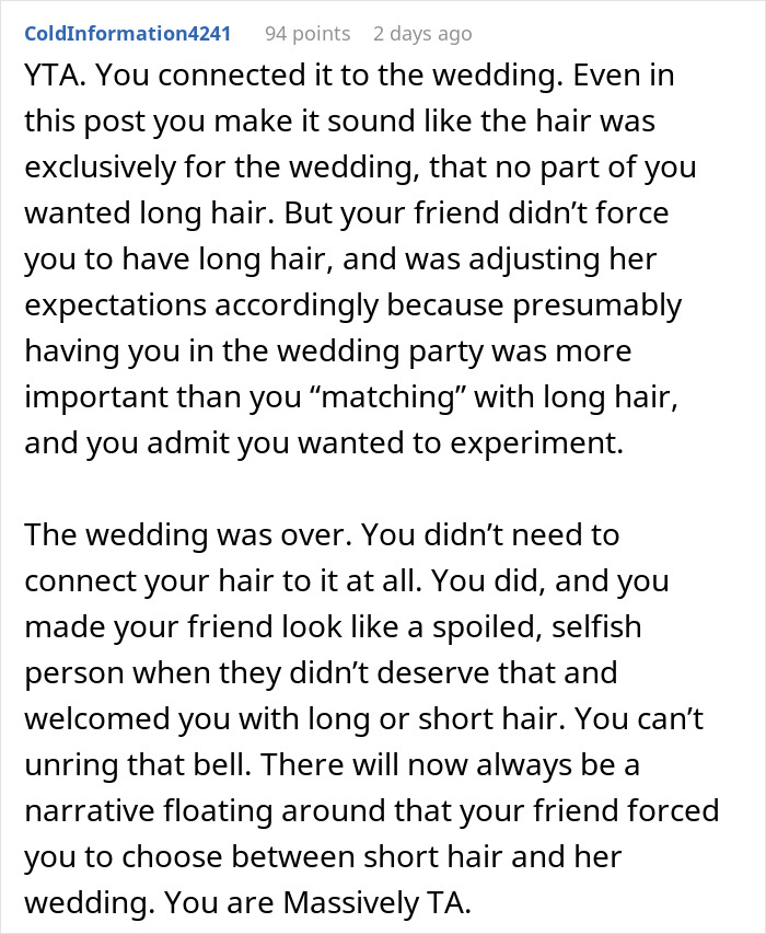 Reddit comment discussing a woman buzzing her hair after a friend&rsquo;s wedding and perceptions about being forced to grow it out.