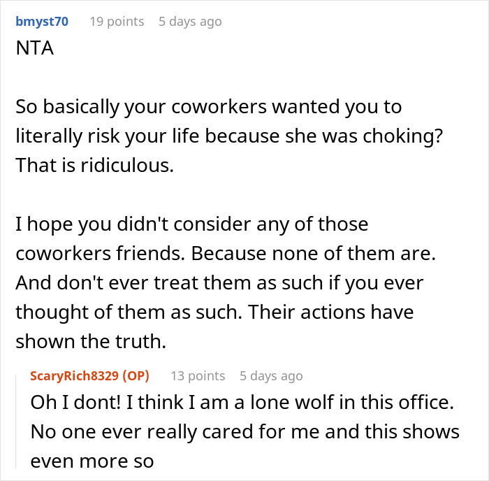 Rude Coworker Chokes On Peanut Dessert, Guy With Severe Allergy Takes Heat For Not Helping Her Rude Coworker Chokes On Peanut Dessert, Guy With Severe Allergy Takes Heat For Not Helping Her