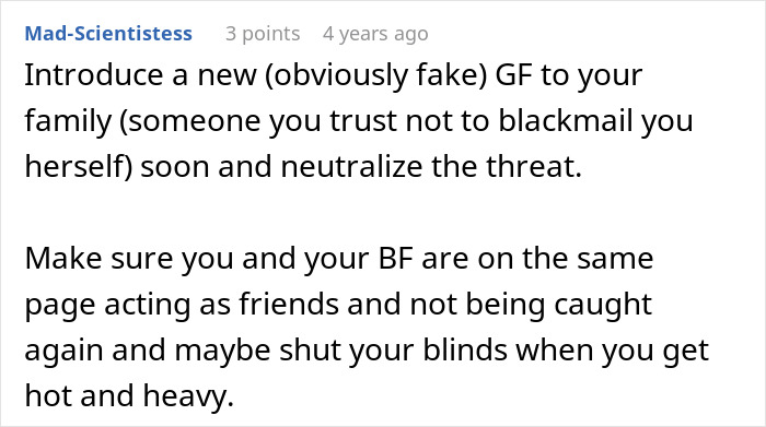 Screenshot of a Reddit comment advising to introduce a fake girlfriend to neutralize threats from guy&rsquo;s sister discovering secret boyfriend.