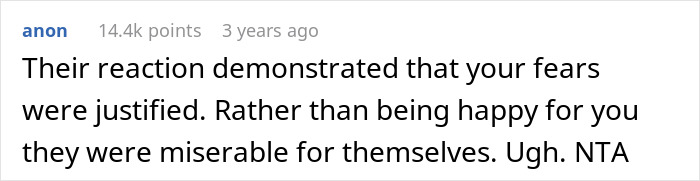 Comment expressing that parents were unhappy and justified in their frustrations after daughter secretly bought a house without telling them.