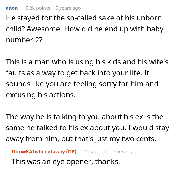 Screenshot of a Reddit discussion about a man filled with deep regret after ditching fianc&eacute;e to chase the one that got away.