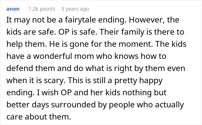 Comment discussing a mom coming back from a long shift to a messy home with a screaming baby and panicking son.