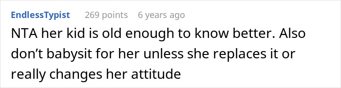 Screenshot of a forum comment discussing an 11-year-old breaking aunt&rsquo;s PS4 and the mom refusing to replace it.