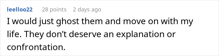 Screenshot of a Reddit comment explaining why a suspicious woman trusts her gut and uncovers a conspiracy by her best friends.