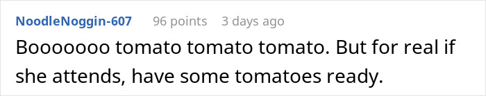 Screenshot of a comment discussing a woman's choice to wear a white dress versus a yellow dress to a wedding.