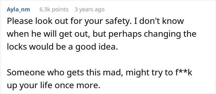 Screenshot of a forum comment advising safety measures after a chaotic situation with a baby screaming and son panicking.