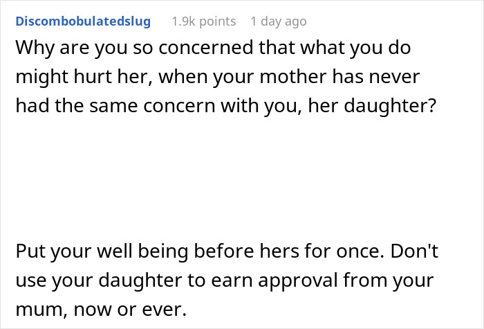 Text post discussing concerns about changing baby name secretly when pregnant and prioritizing well-being over approval.