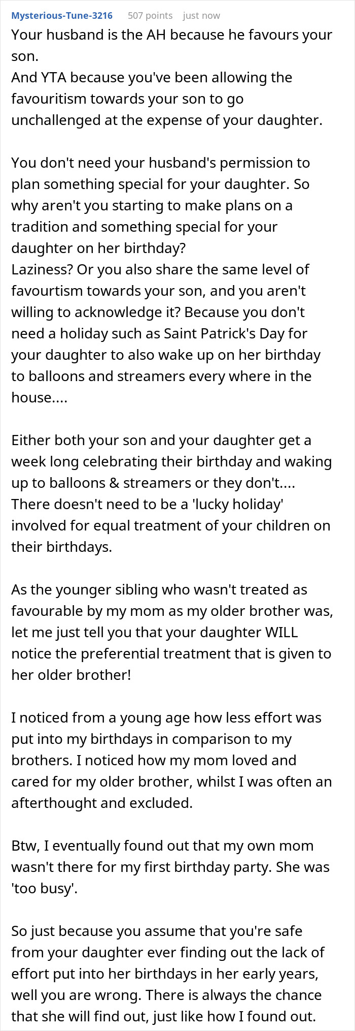 Text post discussing cruel dad and daughter's small birthday party, highlighting birthday favoritism and family conflict.