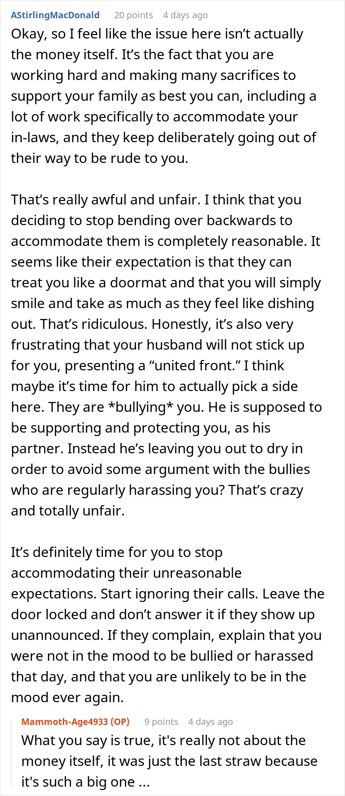 Online discussion about woman expecting in-laws to gift money to family but they meant husband only