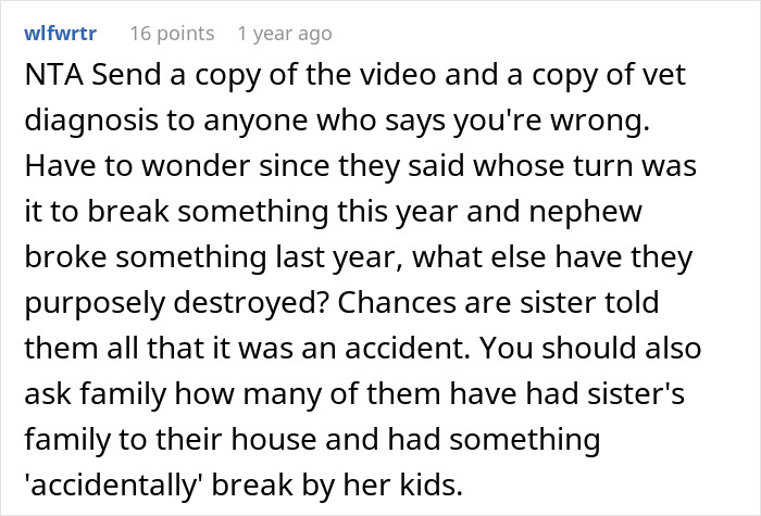 Woman Kicks Sister And Her “Monster” Kids Out In The Middle Of The Night, Bans Them From Visiting Woman Kicks Sister And Her “Monster” Kids Out In The Middle Of The Night, Bans Them From Visiting
