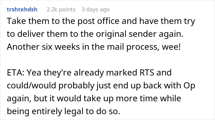 Screenshot of a Reddit comment discussing delivery issues of couple&rsquo;s fancy wedding invites and possible mail return options.