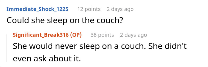 Screenshot of online discussion about woman furious her friends don&rsquo;t want to share a room after joining vacation suddenly.