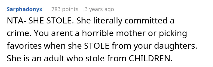 Woman Kicks Out Oldest Daughter After She Sells Family Heirlooms That She Didn’t Even Inherit Woman Kicks Out Oldest Daughter After She Sells Family Heirlooms That She Didn’t Even Inherit