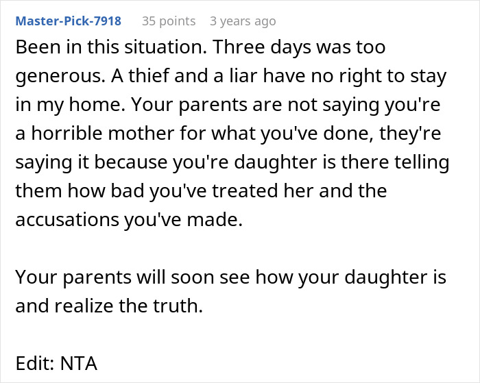 Woman Kicks Out Oldest Daughter After She Sells Family Heirlooms That She Didn’t Even Inherit Woman Kicks Out Oldest Daughter After She Sells Family Heirlooms That She Didn’t Even Inherit