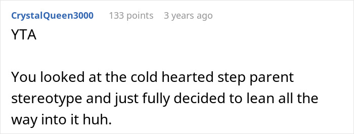 Woman Wants 18YO Stepdaughter To Move Out As She Was Already “Nice Enough To Let Her Stay For 6 Years” Woman Wants 18YO Stepdaughter To Move Out As She Was Already “Nice Enough To Let Her Stay For 6 Years”