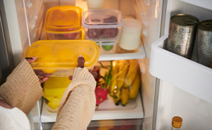 Food Thief With A Severe Allergy Steals Muslim Coworker’s Lunch, Somehow She’s The One Facing Backlash