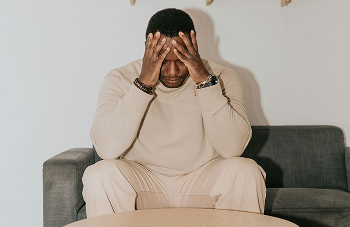 51 Times People Found Out Their Partners Were Cheating On Them In The Weirdest Ways