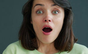 87 Dating Profiles That Are Cringeworthy Enough To Make Your Skin Crawl A Little Bit