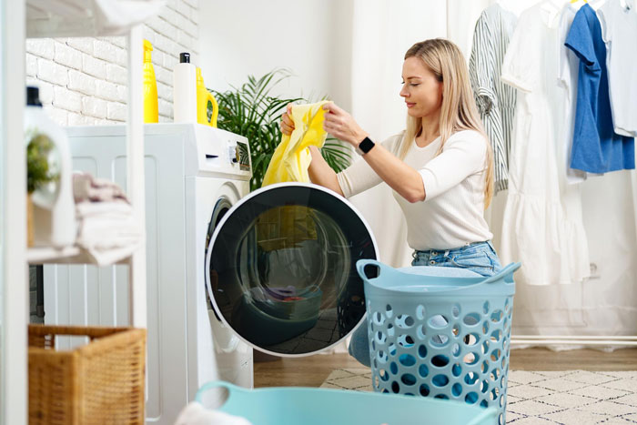 Deceitful Man Takes Advantage Of Woman's Crush, Uses Her For Washer And Free Food, She Kicks Him Out