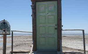 43 Times Architects Failed At Their Jobs And Made Doors That Lead Absolutely Nowhere