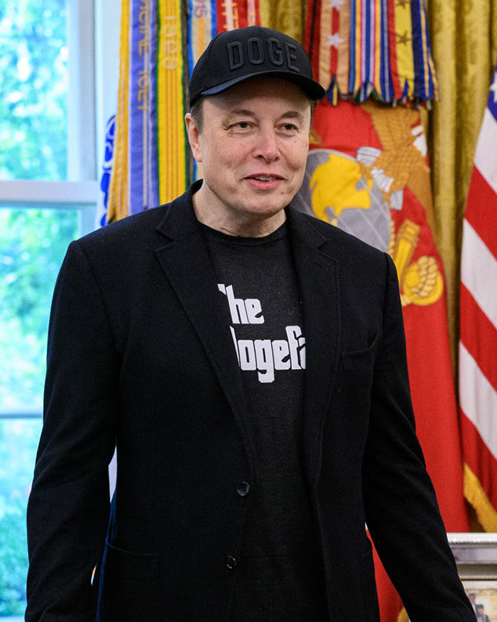 A filha trans de Elon Musk, Vivian, trolls hilariantemente o pai com a nova linha de produtos