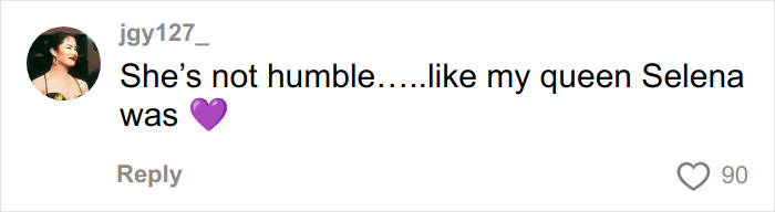 Social media screenshot showing a comment on Chappell Roan&rsquo;s paparazzi tactic sparking debate on gender and privacy.