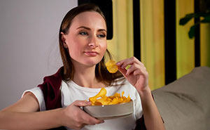 Partner Fed Up With GF Ruining Snacks Over And Over, Changes Grocery Habits To Prove A Point