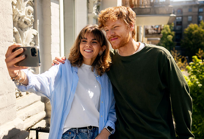 Man Starts Running Into Friend's BF Everywhere He Goes, Can't Shake Off The Feeling Of Being Stalked Man Starts Running Into Friend's BF Everywhere He Goes, Can't Shake Off The Feeling Of Being Stalked