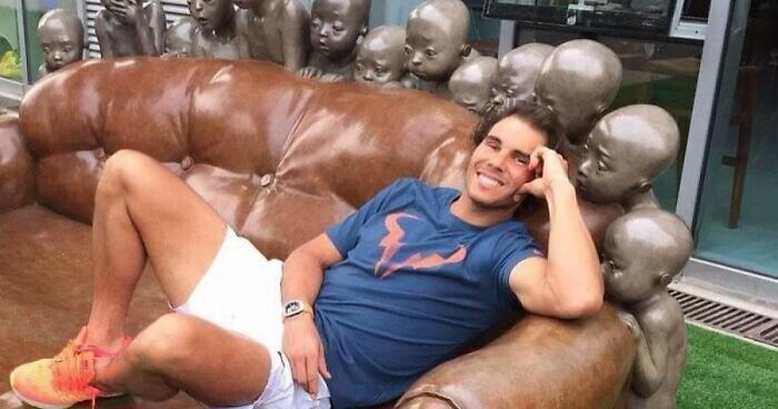 People Stumbled Upon These 35 Ridiculous Pieces Of Furniture And Had To Share Them Online