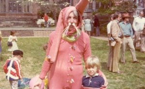 42 Funny Tweets To Read Before Easter