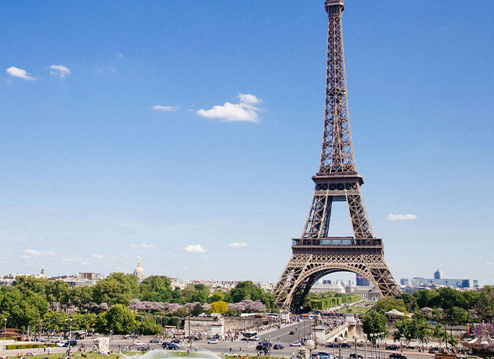 Eiffel Tower in Paris under clear sky, illustrating iconic landmarks often featured in fake facts people believed because of movies