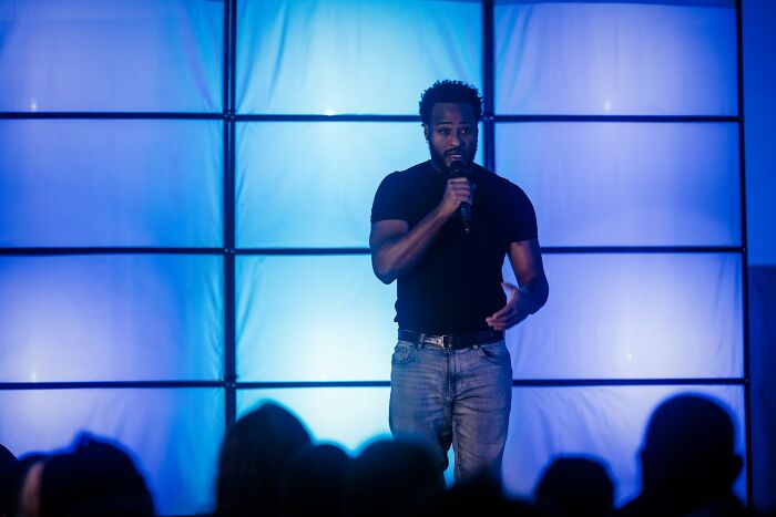 32 People Who Took Their Lives In A Different Direction After High School Than Anyone Expected