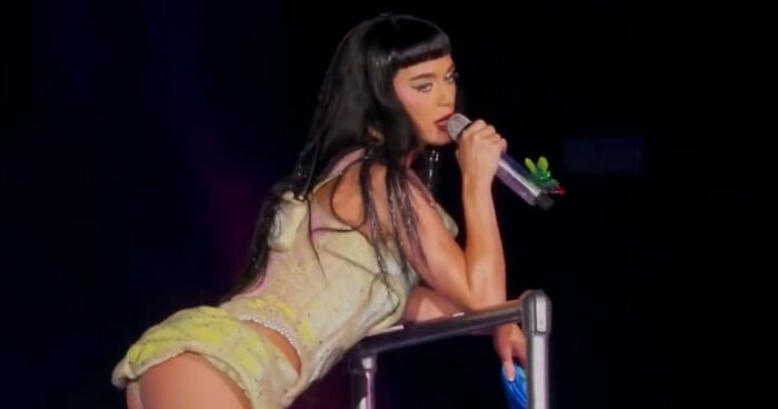 Wife Gets Blamed For Husband’s Mistake, He Forgets His Premium Steak In Oven And Asks Her To Pay