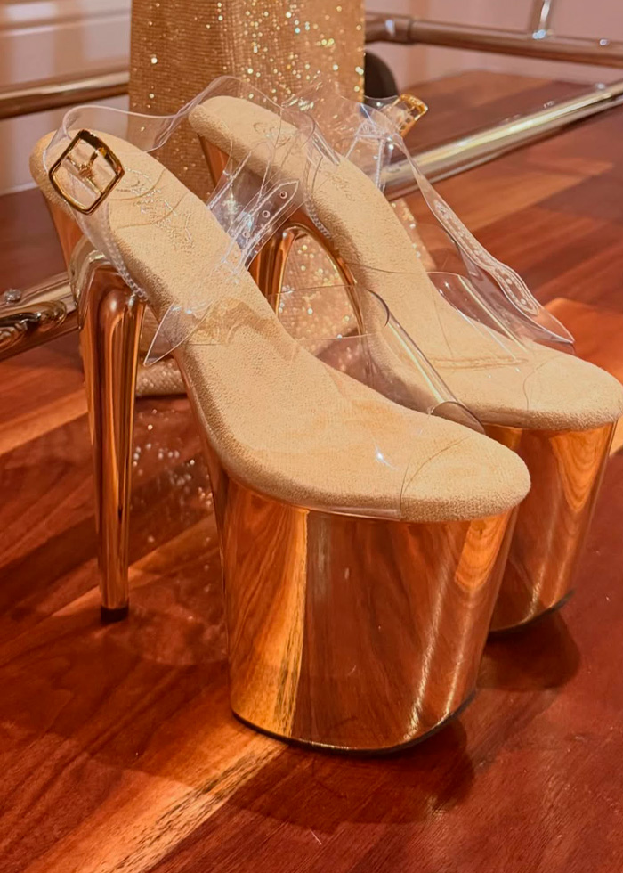 A queda dramática de Kim Kardashian entra na lista de momentos virais da noite do Oscar