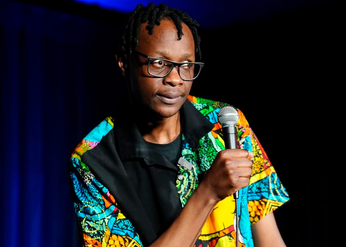 Compositor de 'Rei Leão' processa comediante por arrecadar US $ 27 milhões por causa de piada viral sobre a letra Compositor de 'Rei Leão' processa comediante por arrecadar US $ 27 milhões por causa de piada viral sobre a letra