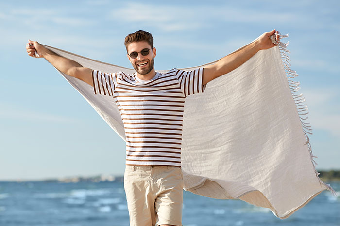 Elderly Beach Couple Tries To Intimidate Man, Gets Served Karma With Wind-Blown Sand