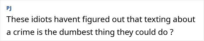 Textos em pĂąnico que o prefeito explodiu depois que ela foi supostamente pega em uma festa na piscina com o amigo do filho Textos em pĂąnico que o prefeito explodiu depois que ela foi supostamente pega em uma festa na piscina com o amigo do filho