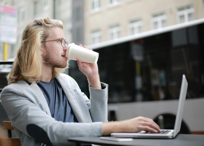 A mais nova obsessão da geração Y é responsabilizada por mantê-los fora do mercado imobiliário A mais nova obsessão da geração Y é responsabilizada por mantê-los fora do mercado imobiliário